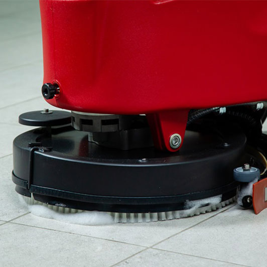 masina-za-pranje-podova-camira-10