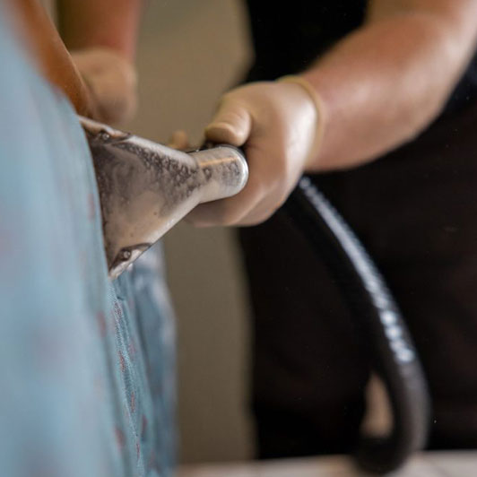 sredstvo-za-dubinsko-pranje-mebl-stofa-i-tepiha-textra-7-scaled