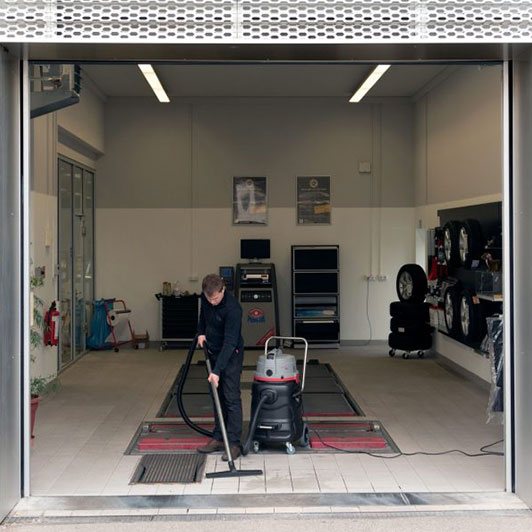 usisivac-za-mokro-i-suvo-usisavanje-ketos-81K-6-scaled