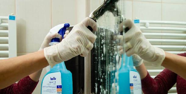 ciscenje-stakenih-povrsina