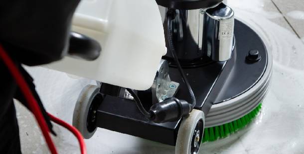 pranje-podova-cetkarom