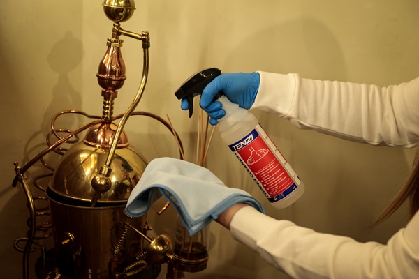 sredstvo za čišćenje bronza i bakra